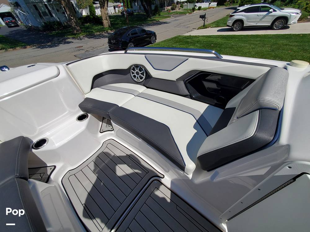 Slide: The Image of Yamaha 212S 2020 - 13060999